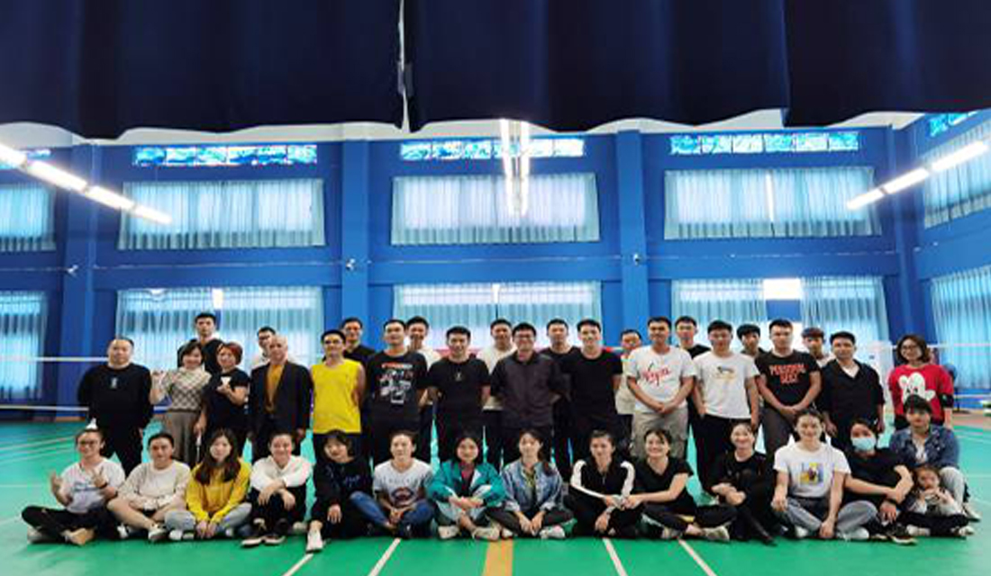 快樂(lè)“羽”共，活力青春— 奧斯恩首屆羽毛球賽精彩回顧