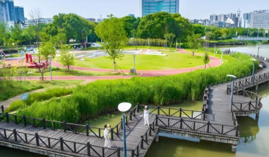 公園噪聲環(huán)境監(jiān)測系統(tǒng) 不間斷監(jiān)測 助力維護公園良好自然聲環(huán)境及人文氛圍